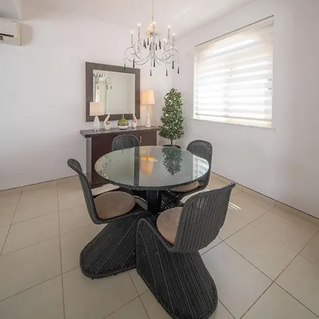 La - Protaras Villa Paralimni
